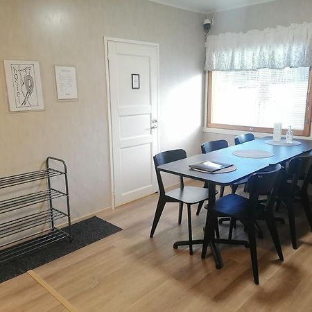 Hostel Tikka ロヴァニエミ エクステリア 写真