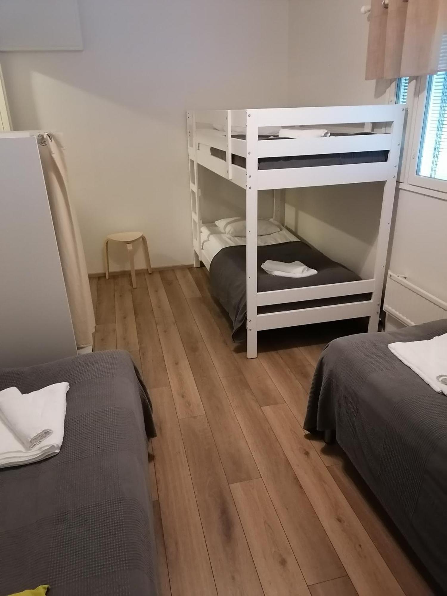 Hostel Tikka ロヴァニエミ エクステリア 写真
